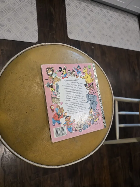 Disney | "The Fox and the Hound: Hide and Seek" Vintage Little Golden Book - Picture 3 of 4